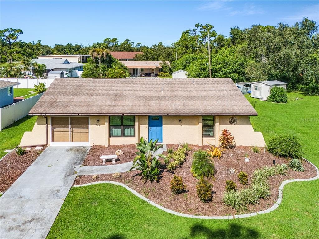 512 DONORA STREET PORT CHARLOTTE, FL 33948