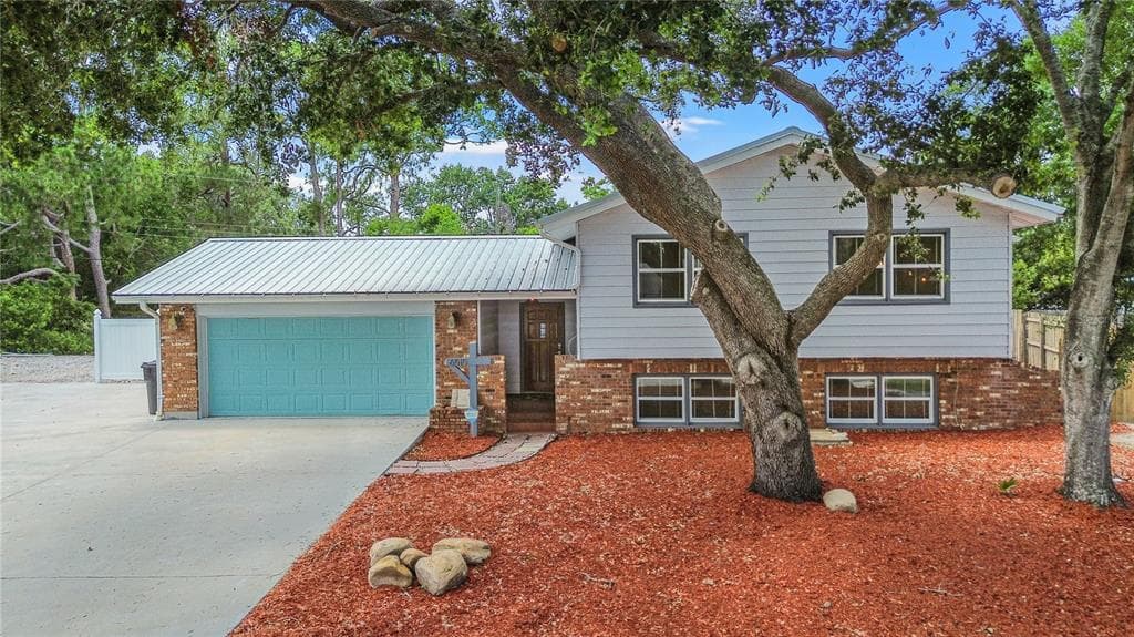 6515 DIMARCO ROAD TAMPA, FL 33634