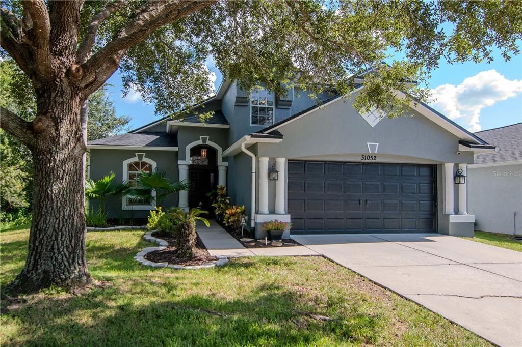 31052 WHINSENTON DRIVE WESLEY CHAPEL, FL 33543