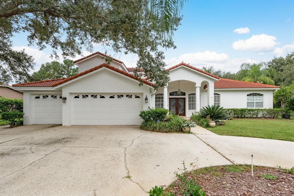 1534 E LAKE WOODLANDS PARKWAY OLDSMAR, FL 34677