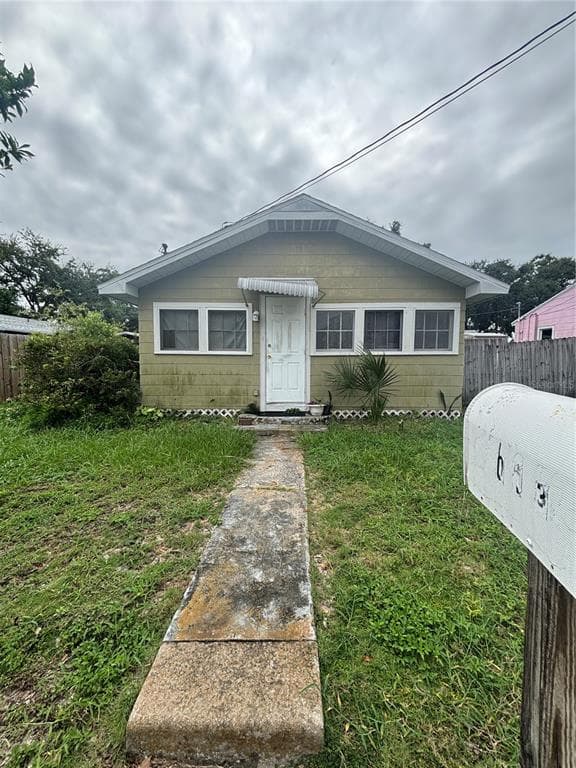 613 WOODROW AVENUE LARGO, FL 33770