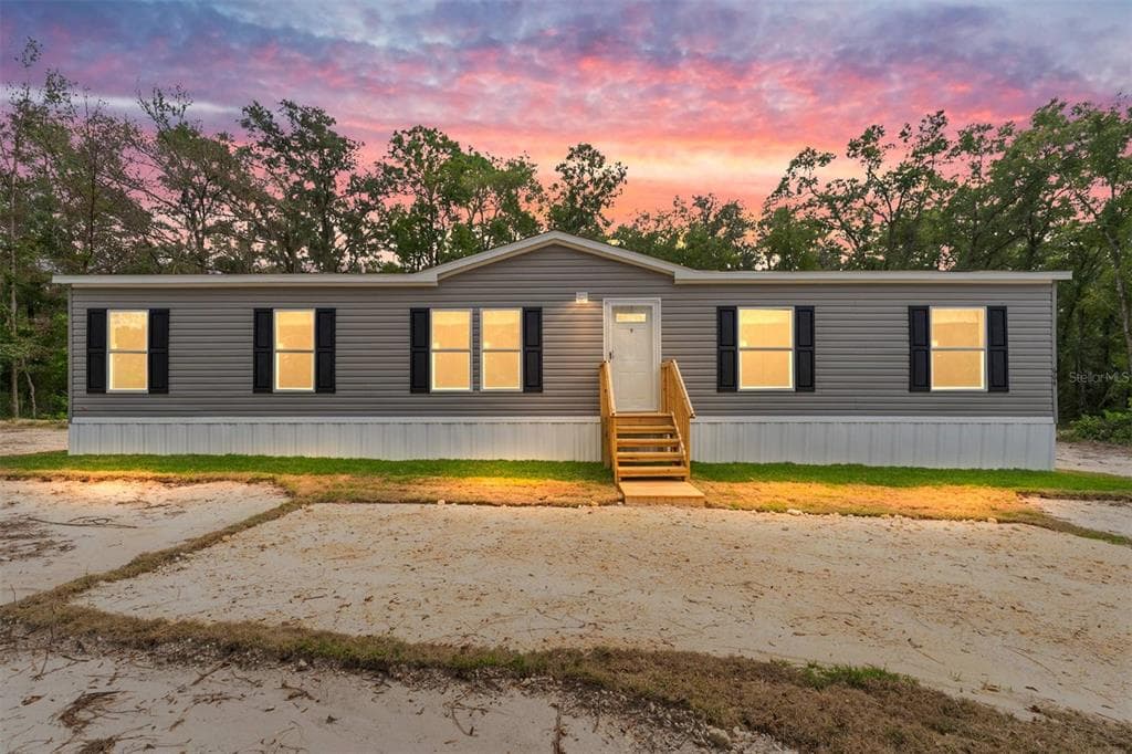 664 BOUNDARY STREET BRONSON, FL 32621