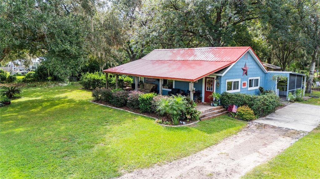 3424 SHERERTZ ROAD LAKELAND, FL 33810