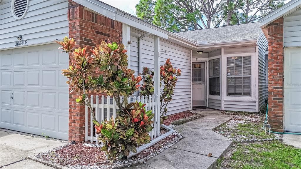 3054 BEECHER DRIVE E UNIT F PALM HARBOR, FL 34683