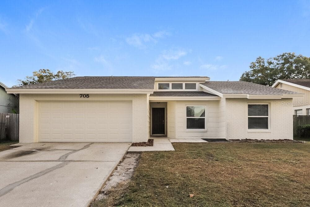 705 HAZY MEADOW COURT BRANDON, FL 33510