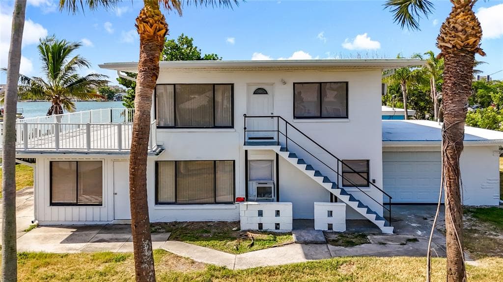 497 NORMANDY ROAD UNIT 1 MADEIRA BEACH, FL 33708