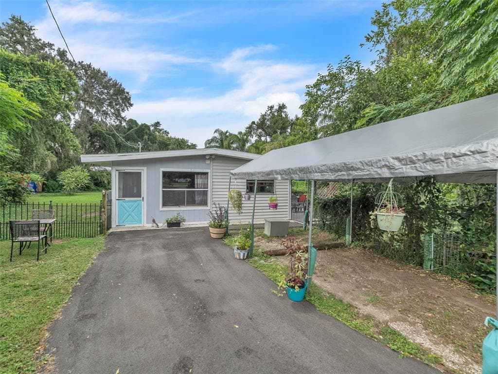 523 COULTER ROAD BRANDON, FL 33511