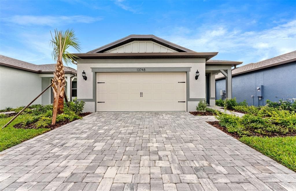 13748 ROCKY PINE PLACE SPRING HILL, FL 34610