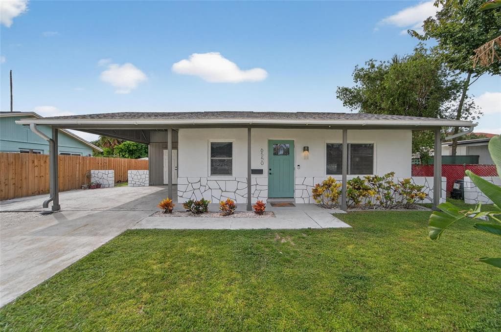 6550 S WEST SHORE CIRCLE TAMPA, FL 33616
