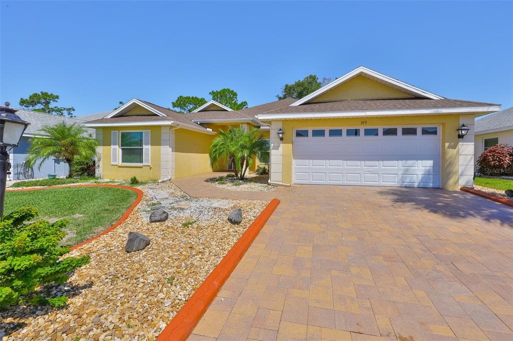 315 CALOOSA WOODS LANE SUN CITY CENTER, FL 33573