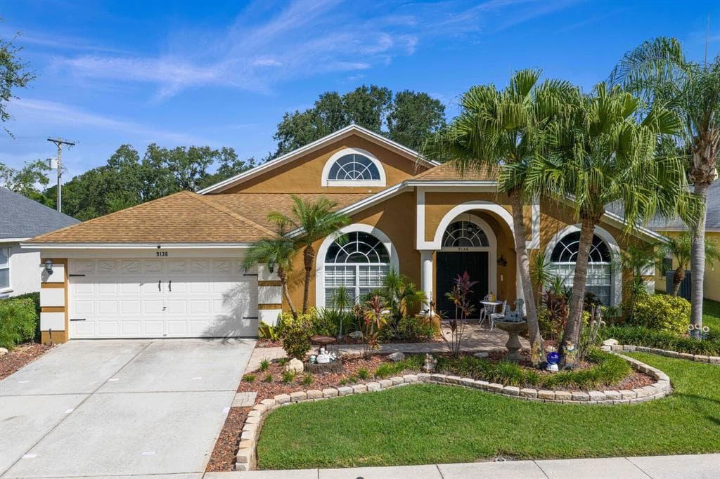 9136 ROCKROSE DRIVE TAMPA, FL 33647