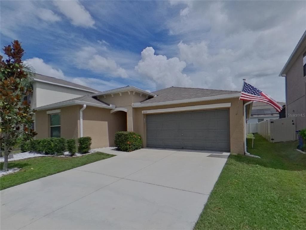 10122 CRESTED FRINGE DRIVE RIVERVIEW, FL 33578