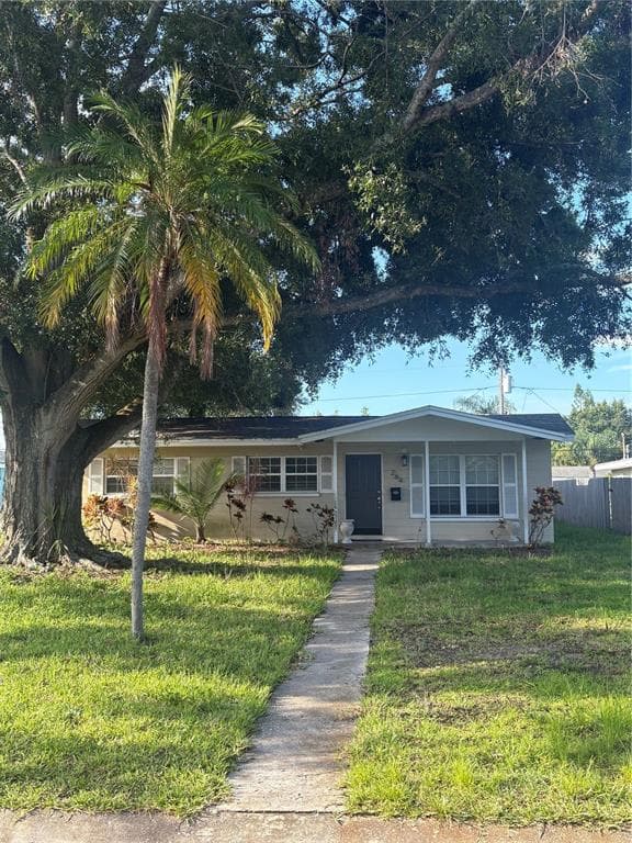 264 44TH AVENUE NE ST PETERSBURG, FL 33703