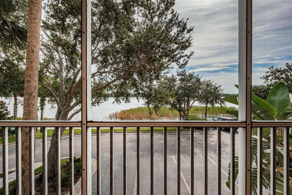 7905 SEMINOLE BOULEVARD UNIT 3207 SEMINOLE, FL 33772