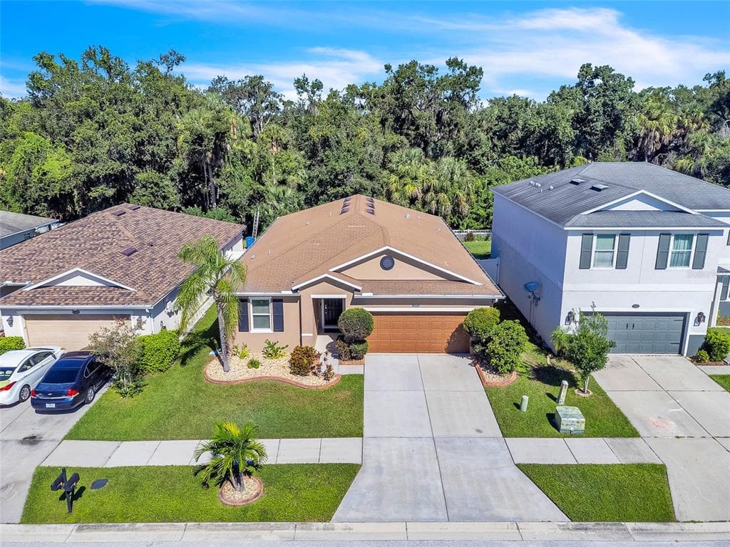 7518 TANGLE BROOK BOULEVARD GIBSONTON, FL 33534