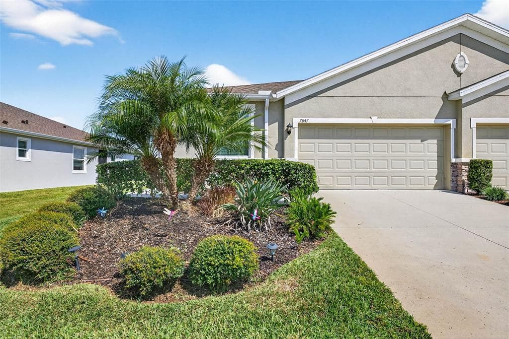 7847 STONEBROOK CIRCLE WESLEY CHAPEL, FL 33545