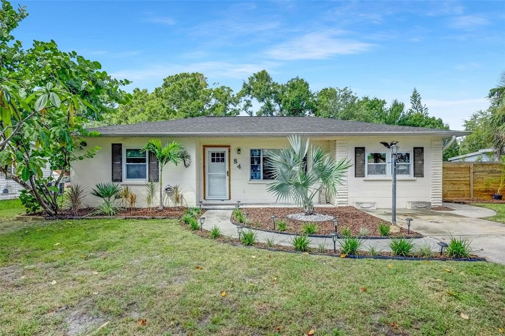 84 21ST TERRACE SE LARGO, FL 33771