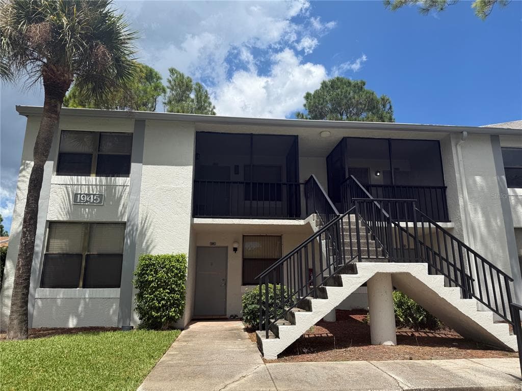 1945 PELICAN LANDING BOULEVARD UNIT 622 CLEARWATER, FL 33762