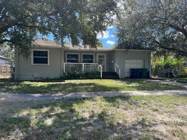 204 W MOHAWK TAMPA, FL 33604