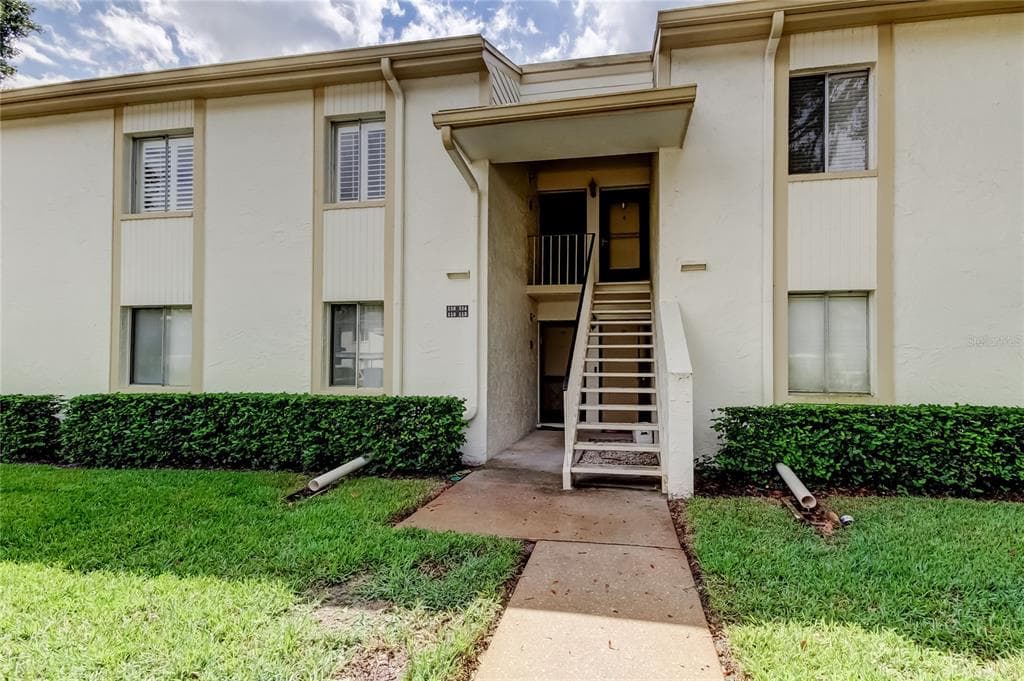 115 PALMETTO COURT UNIT 115 OLDSMAR, FL 34677