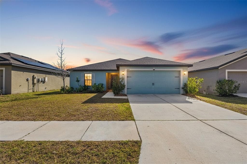 835 CHATHAM WALK DRIVE RUSKIN, FL 33570
