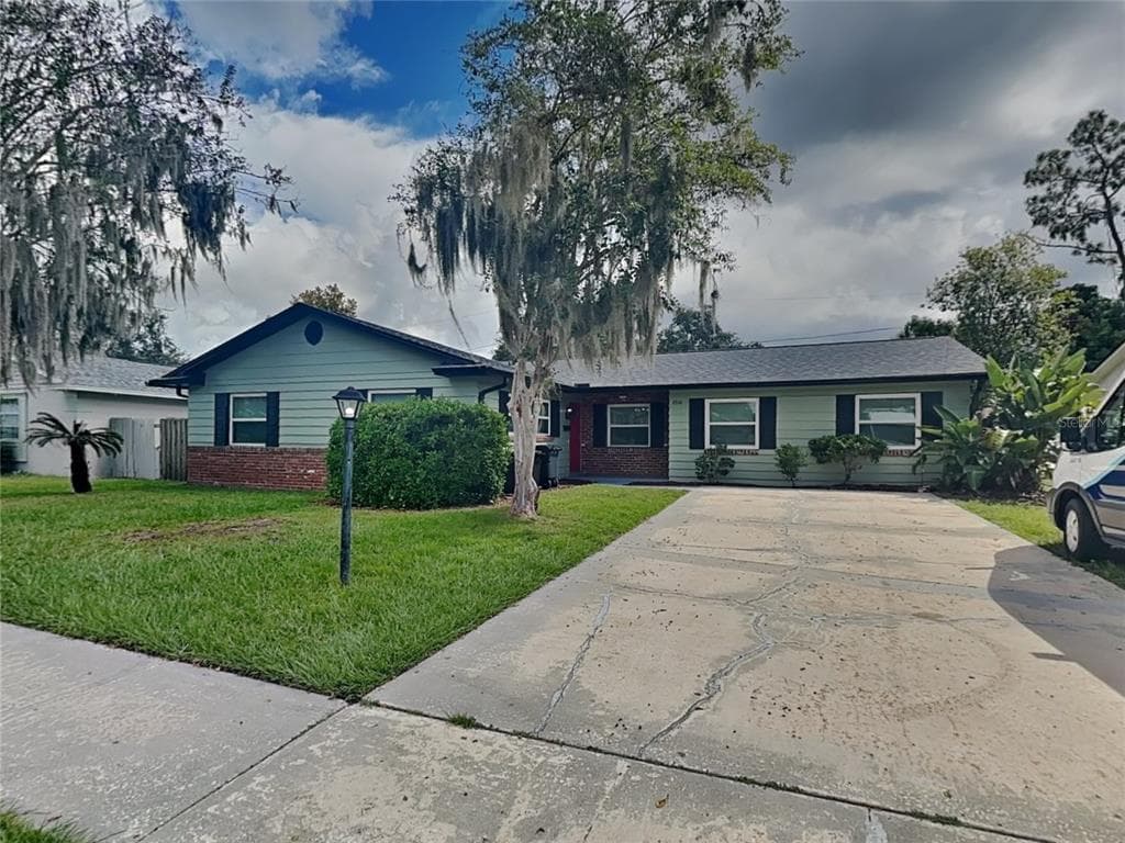 2536 EASTBROOK BOULEVARD WINTER PARK, FL 32792