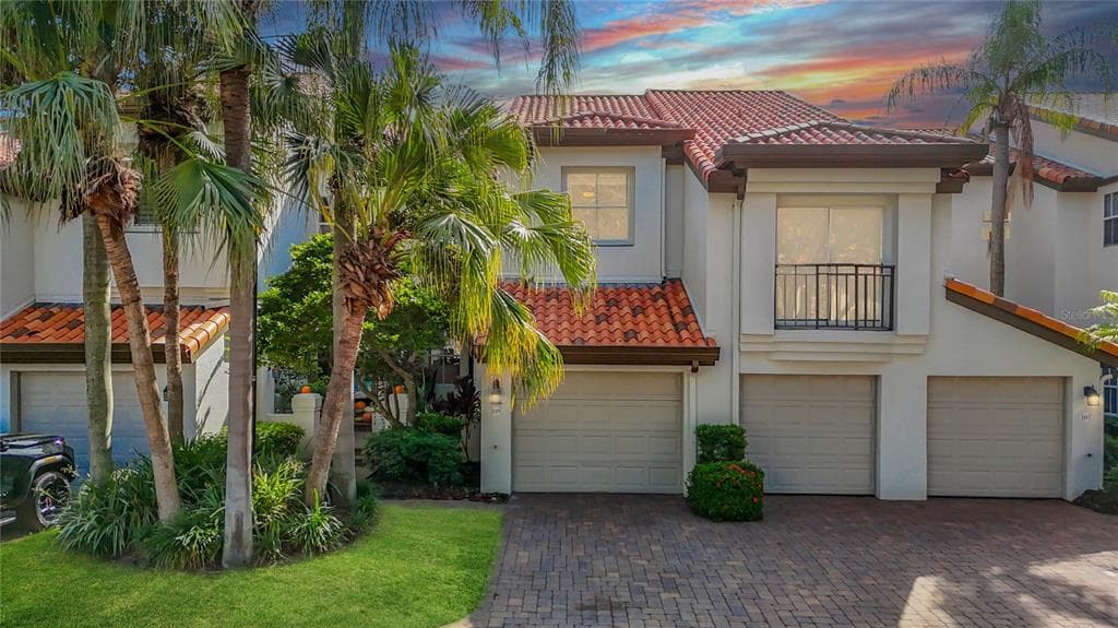 1119 SHIPWATCH CIRCLE TAMPA, FL 33602