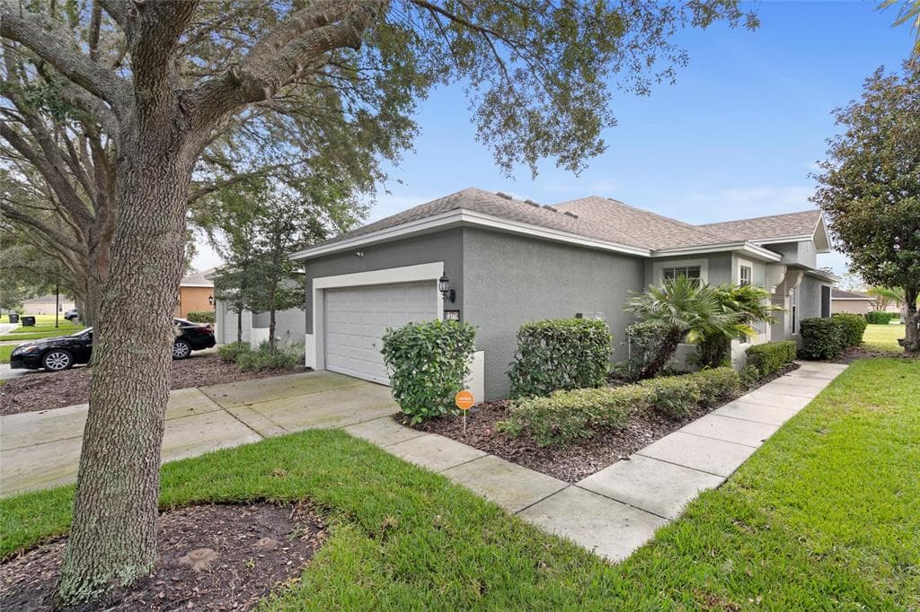 13719 CREST LAKE DRIVE HUDSON, FL 34669