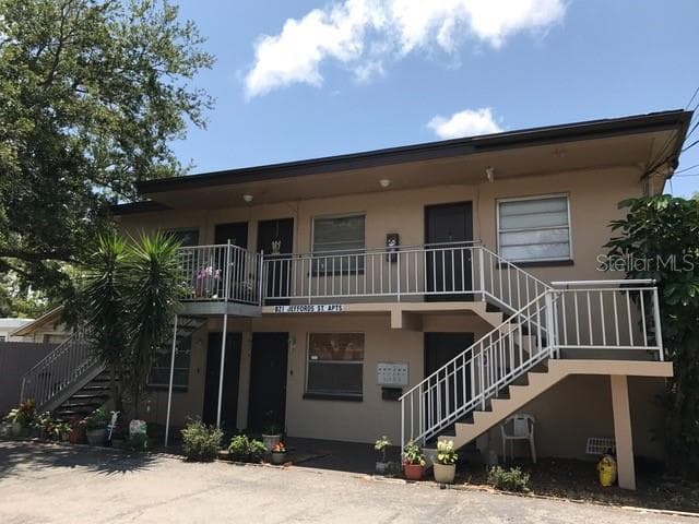 821 JEFFORDS UNIT 2 CLEARWATER, FL 33756