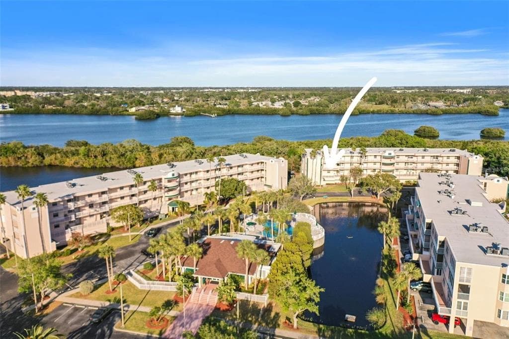 6251 SHORELINE DRIVE UNIT 2101 ST PETERSBURG, FL 33708