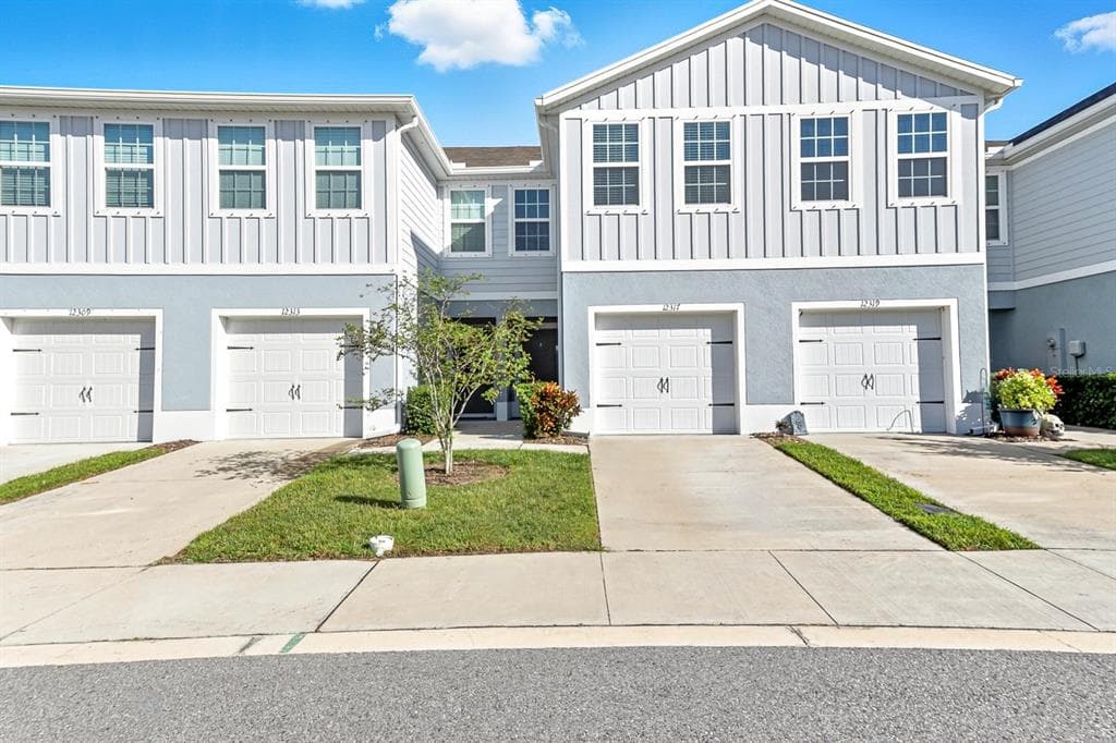 12317 GRIZZLY LANE NEW PORT RICHEY, FL 34654