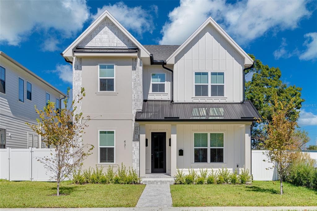 431 36TH AVENUE N ST PETERSBURG, FL 33704