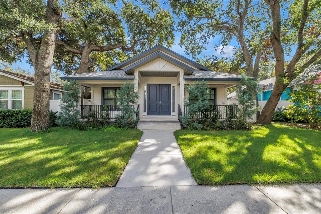 810 9TH AVENUE S ST PETERSBURG, FL 33701