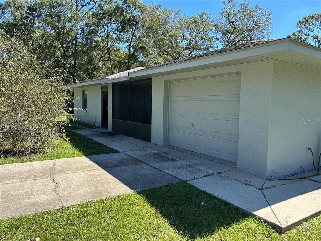6490 E AMITY STREET INVERNESS, FL 34452