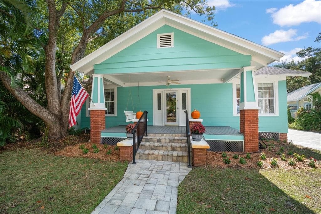 915 PINE STREET CLEARWATER, FL 33756