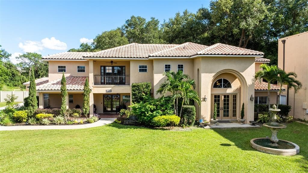 1033 OXFORD STREET LONGWOOD, FL 32750