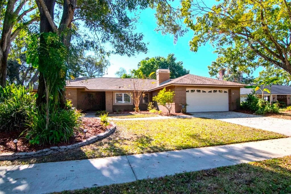 4618 WESTFORD CIRCLE TAMPA, FL 33618