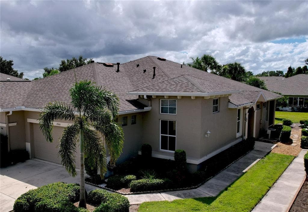 2046 INVERNESS GREENS DRIVE UNIT 2046 SUN CITY CENTER, FL 33573