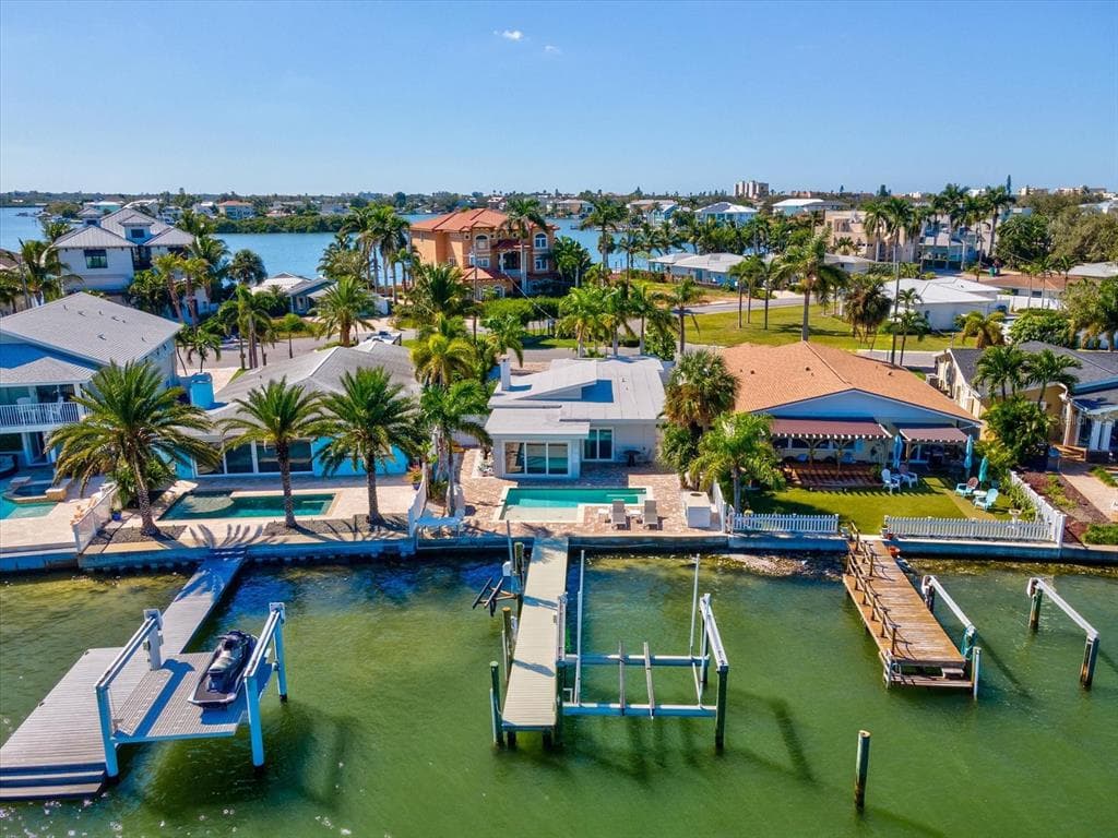 454 20TH AVENUE INDIAN ROCKS BEACH, FL 33785