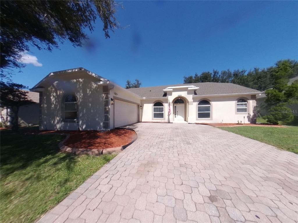 4907 CAPE HATTERAS DRIVE CLERMONT, FL 34714