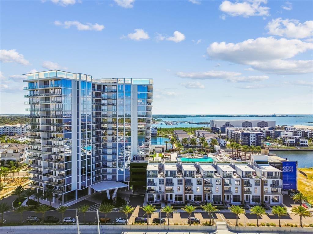 5120 MARINA WAY UNIT 14006 TAMPA, FL 33611