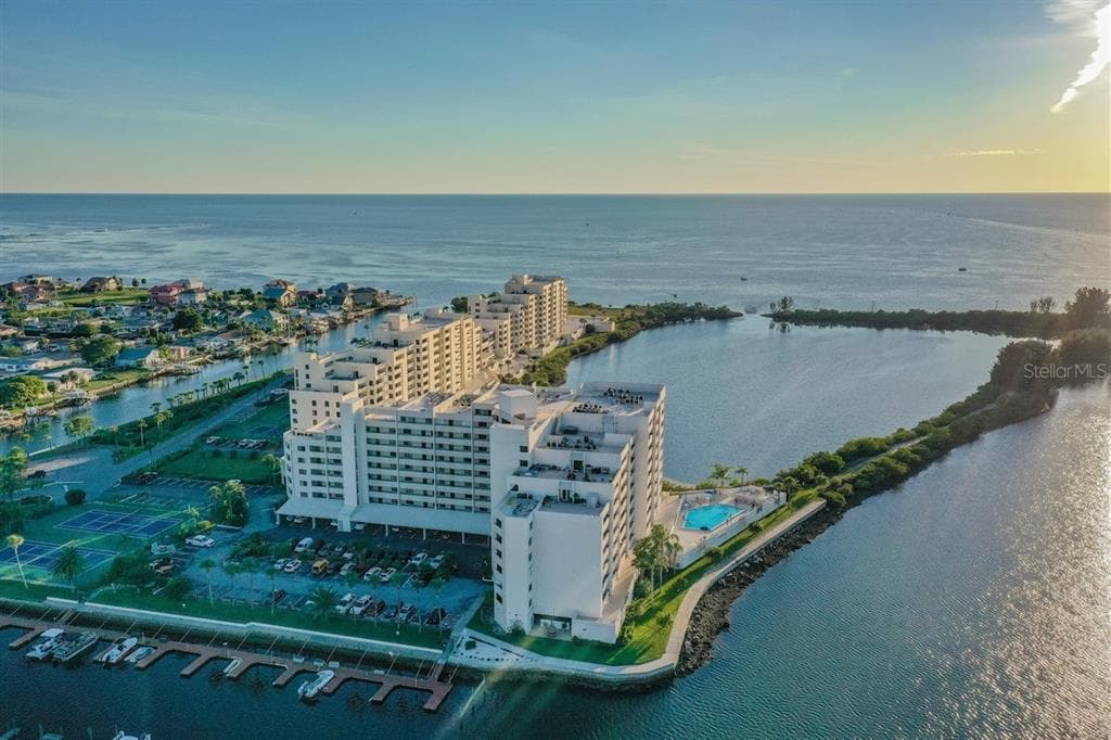 5915 SEA RANCH DRIVE UNIT 610 HUDSON, FL 34667