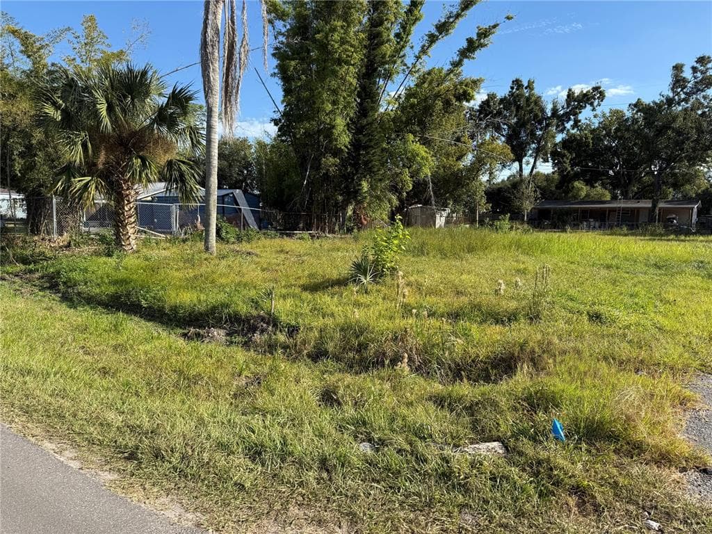 7013 S 51ST AVENUE TAMPA, FL 33619