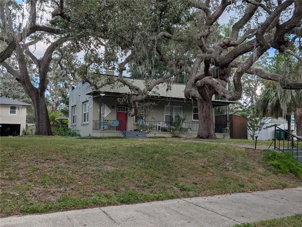 735 4TH STREET S SAFETY HARBOR, FL 34695