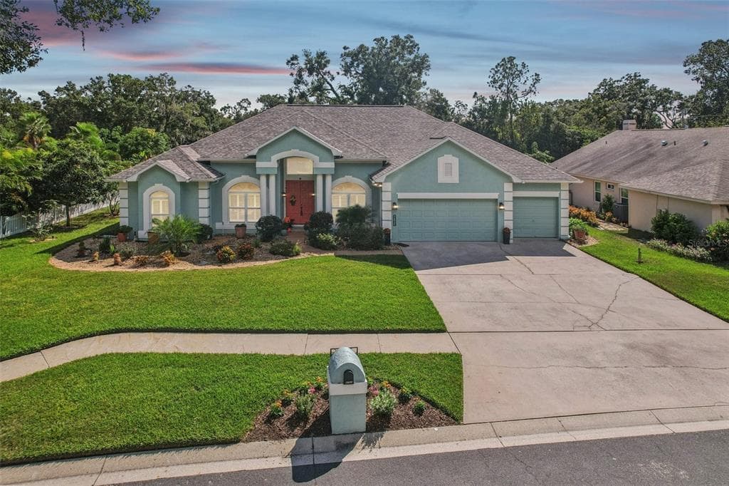 4703 STONE HOLLOW COURT VALRICO, FL 33596