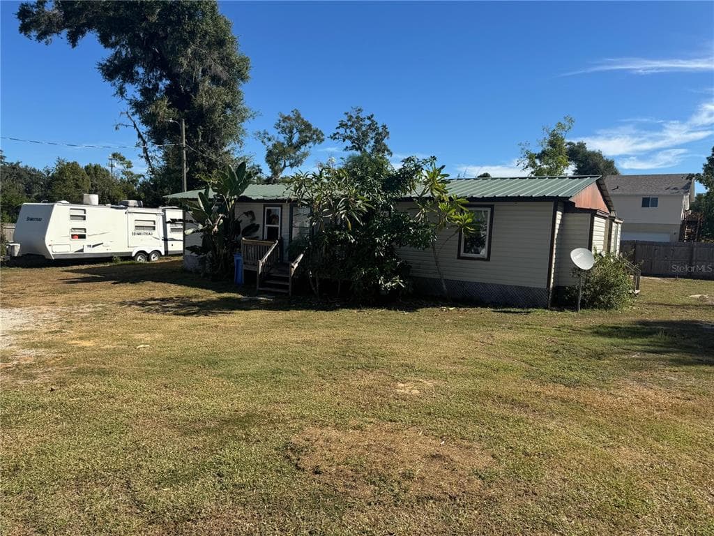 9503 WILLIAMS ROAD SEFFNER, FL 33584