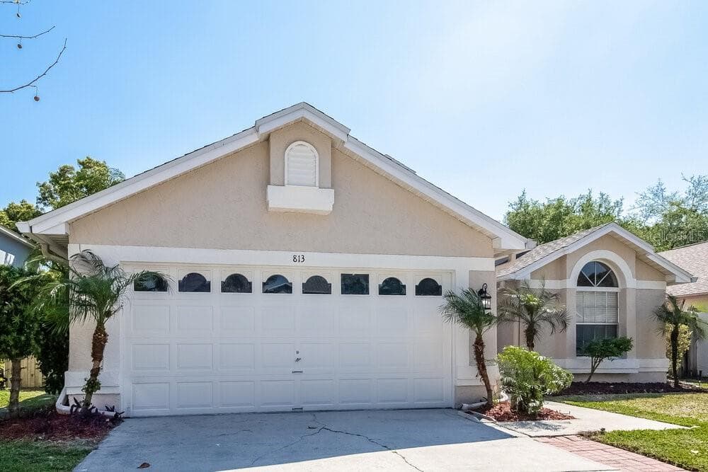 813 HEATHER GLEN CIRCLE LAKE MARY, FL 32746