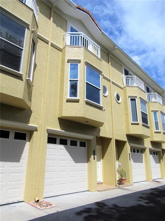 1045 PINELLAS BAYWAY S TIERRA VERDE, FL 33715