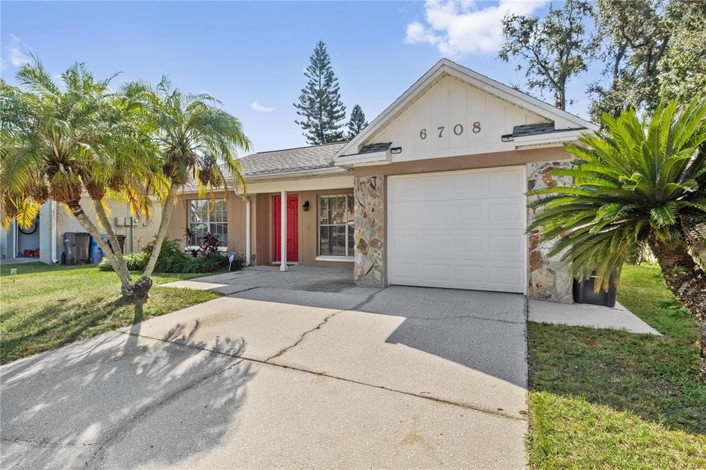 6708 SWAIN AVENUE TAMPA, FL 33625