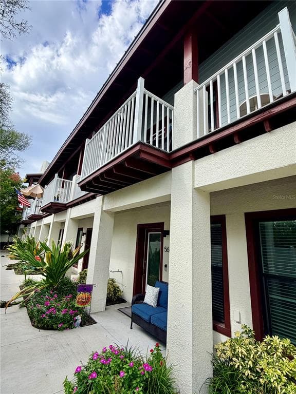 946 HIGHLAND AVENUE DUNEDIN, FL 34698